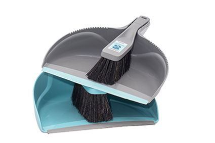 Linea plastic shovel and duster 